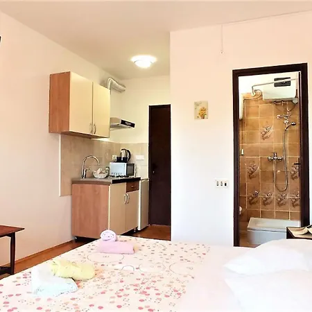 Nikolina - Vitarnja Lejlighed Jelsa (Hvar)