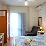 Nikolina - Vitarnja Apartment Jelsa (Hvar)